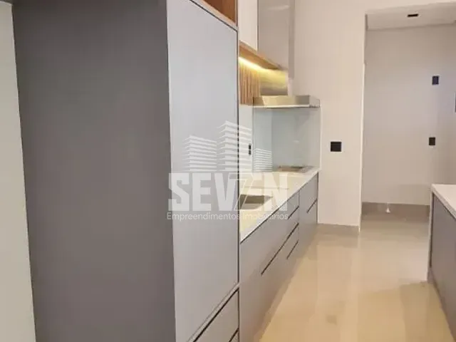 Casa com 472m² 3 quartos e 5 banheiros, à venda, no bairro Residencial Estoril Premium em Bauru