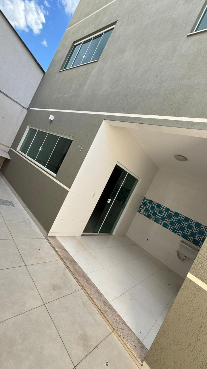 Casa, 4 quartos, 300 m² - Foto 2