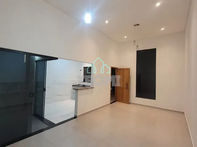 Casa com 150m² 2 quartos e 2 banheiros, à venda, no bairro Piracangaguá em Taubaté