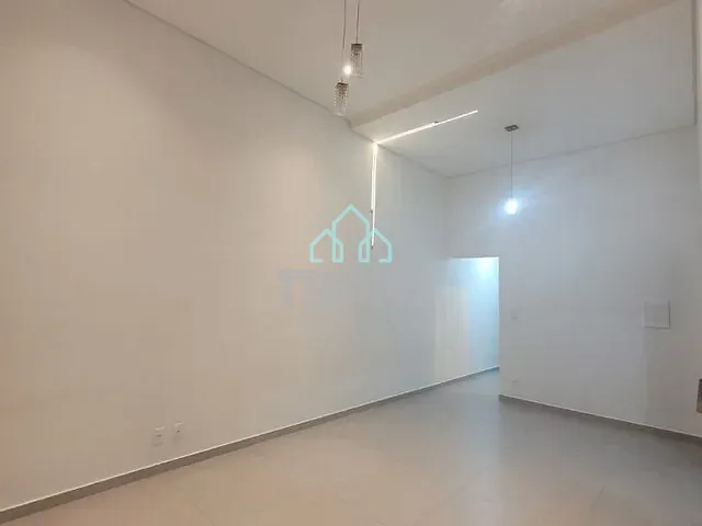 Casa com 150m² 2 quartos e 2 banheiros, à venda, no bairro Piracangaguá em Taubaté