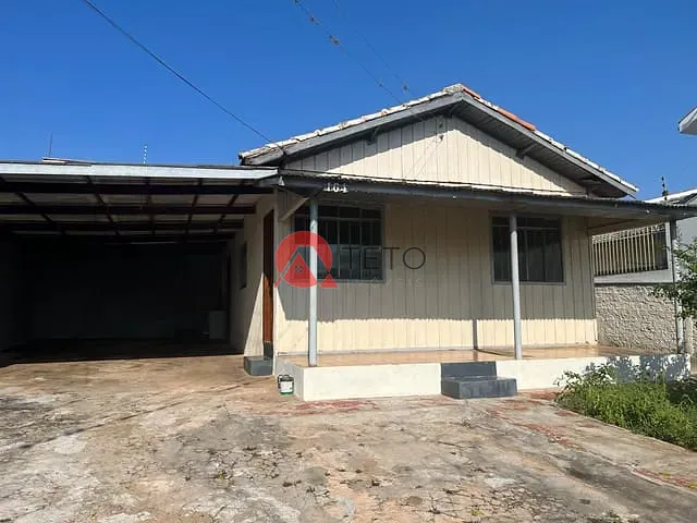 Casa 2 quartos e 1 banheiro, para alugar, no bairro Vila Esperança em Maringá