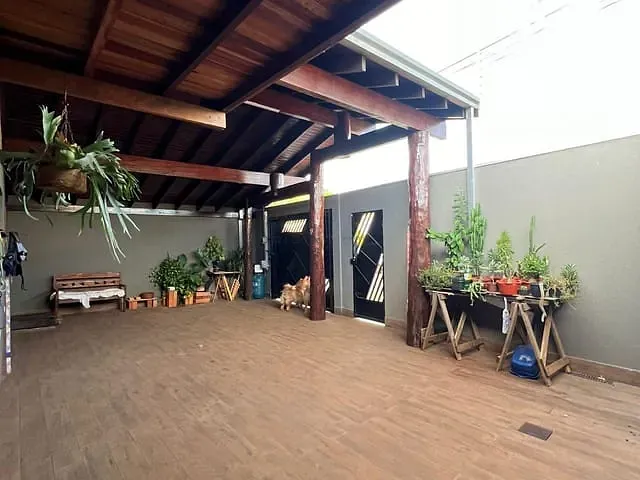 Casa com 263m² 2 quartos e 3 banheiros, à venda, no bairro Parque Residencial Rita Vieira em Campo Grande