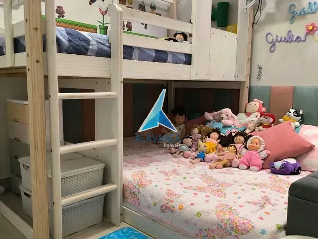 Casa com 100m² 5 quartos e 3 banheiros, à venda, no bairro Caravelas em Governador Valadares