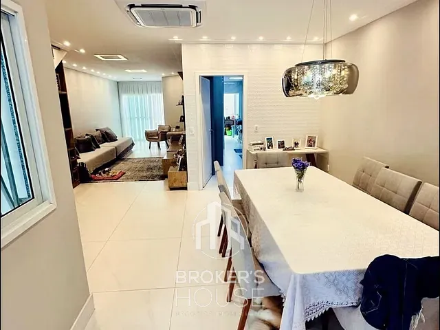 Casa 4 quartos e 6 banheiros, à venda, no bairro Jardim Camburi em Vitória