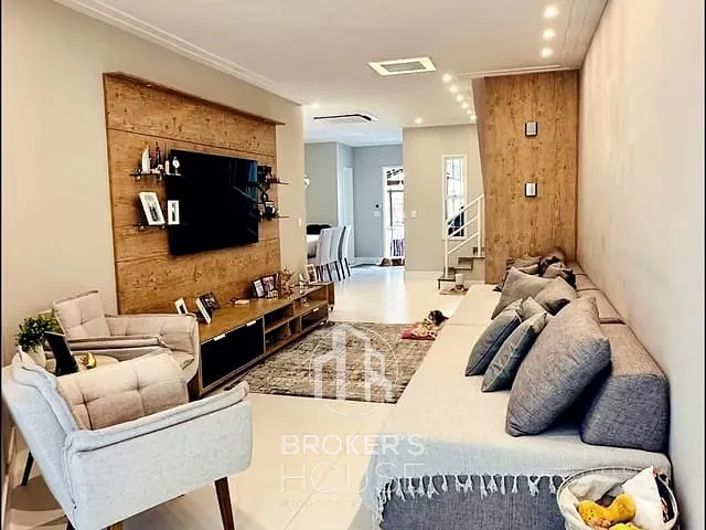 Casa 4 quartos e 6 banheiros, à venda, no bairro Jardim Camburi em Vitória