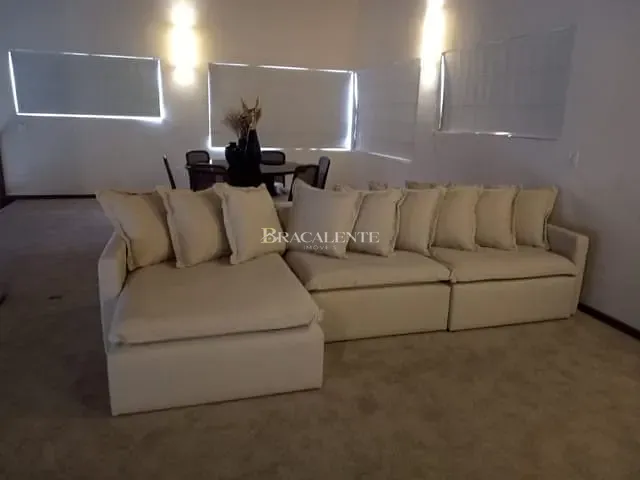 Casa com 2394m² 4 quartos e 7 banheiros, à venda, no bairro Santa Fe em Vinhedo