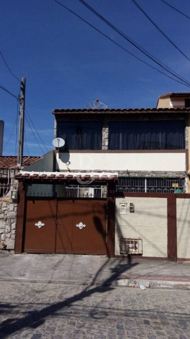 Casa com 182m² 3 quartos e 2 banheiros, à venda, no bairro Parque Esplanada em Campos dos Goytacazes