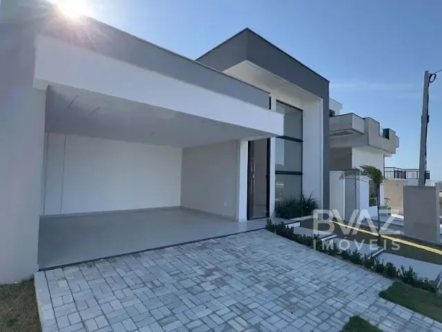 Casa com 252m² 3 quartos e 2 banheiros, à venda, no bairro Nova São Pedro em São Pedro da Aldeia