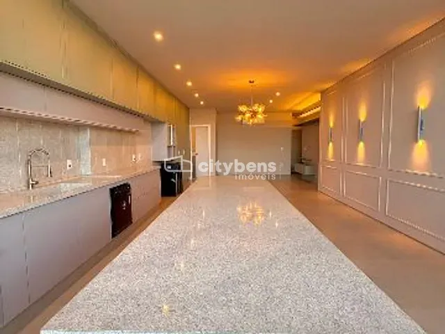 Casa 3 quartos e 2 banheiros, à venda, no bairro Aeroporto em Araçatuba