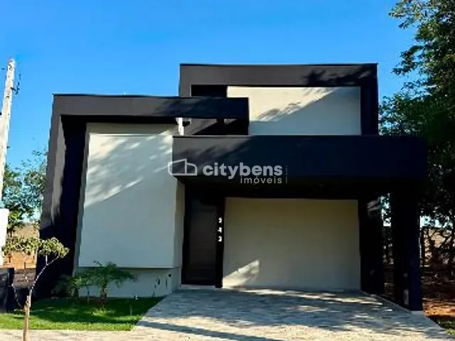 Casa 3 quartos e 2 banheiros, à venda, no bairro Aeroporto em Araçatuba