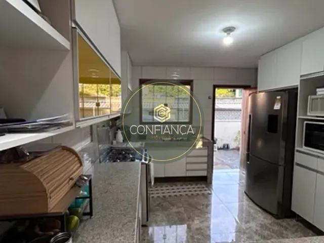 Casa com 384m² 3 quartos e 3 banheiros, à venda, no bairro Esplanada em Belo Horizonte