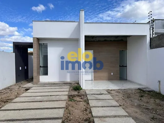 Casa 2 quartos e 1 banheiro, à venda, no bairro Cidade Alta em Caruaru