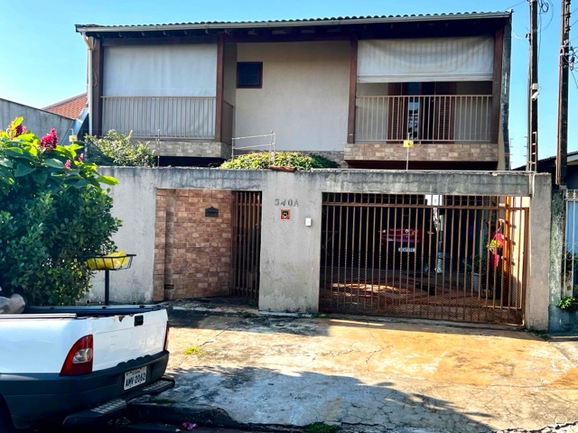 Casa com 360m² 5 quartos e 6 banheiros, à venda, no bairro Shangri-lá em Londrina
