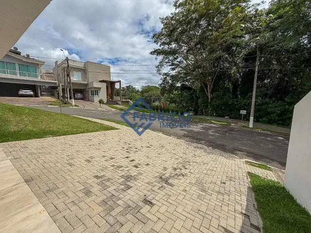 Casa com 397m² 4 quartos e 5 banheiros, à venda, no bairro Pinheirinho em Vinhedo