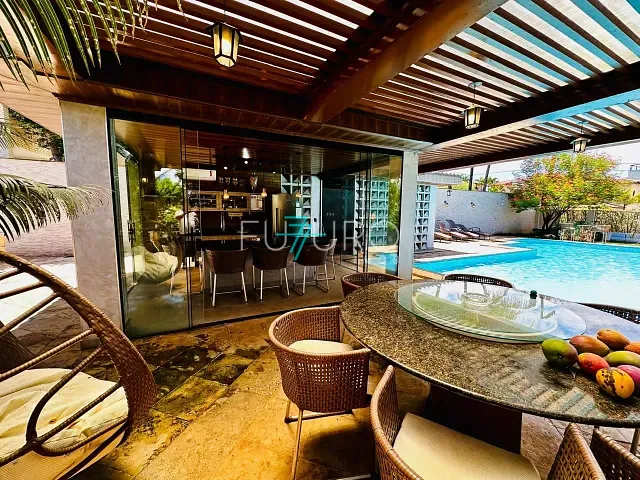 Casa com 1000m² 4 quartos e 6 banheiros, à venda, no bairro Setor de Habitações Individuais Sul em Brasília