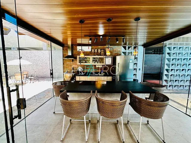 Casa com 1000m² 4 quartos e 6 banheiros, à venda, no bairro Setor de Habitações Individuais Sul em Brasília