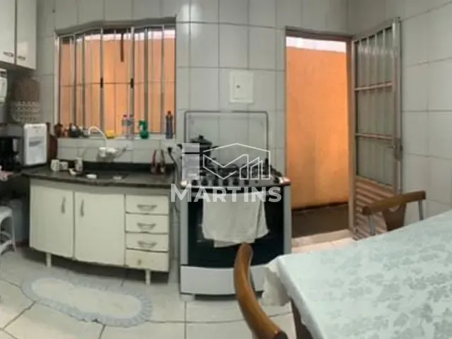 Casa 3 quartos e 1 banheiro, à venda, no bairro Jardim Paris em São Paulo
