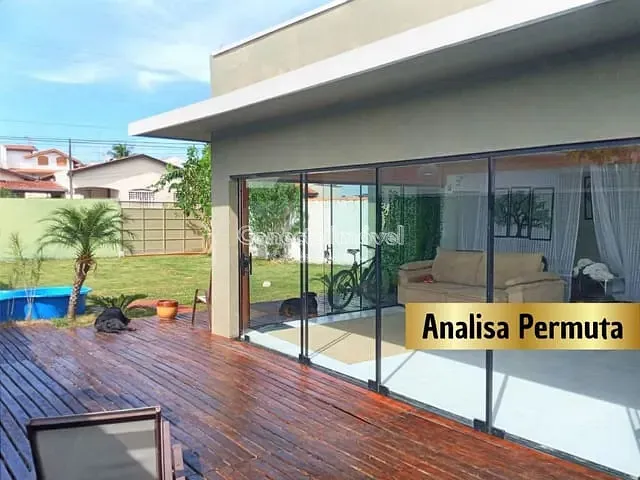 Casa com 300m² 2 quartos e 2 banheiros, à venda, no bairro Morada das Flores em Holambra