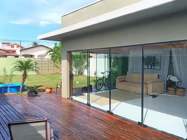 Casa com 300m² 2 quartos e 2 banheiros, à venda, no bairro Morada das Flores em Holambra