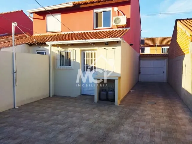 Casa 2 quartos e 1 banheiro, à venda, no bairro Fragata em Pelotas