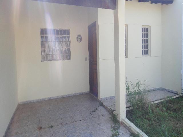 Foto do Casa - Casa à venda 3 Quartos, 1 Suite, 1 Vaga, 150M², Aragarça, Londrina - PR | Imobiliária Itapuã S/C LTDA