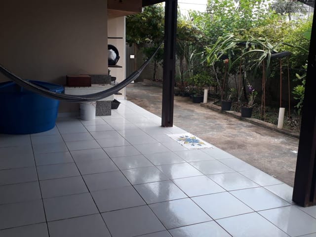 Foto do Casa - Charmosa casa térrea à venda, com 02 dormitórios e 02 vagas de garagem no Indaiá, em Caraguatatuba, litoral norte de SP | Innova Imobiliária