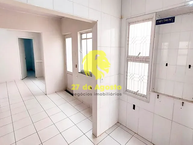 Casa com 500m² 3 quartos e 3 banheiros, à venda, no bairro Centro em Jaú