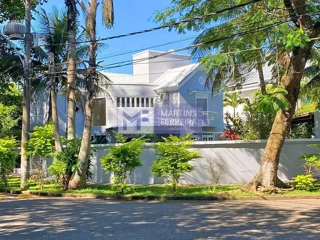 Casa com 400m² 8 quartos e 7 banheiros, à venda, no bairro Recreio dos Bandeirantes em Rio de Janeiro