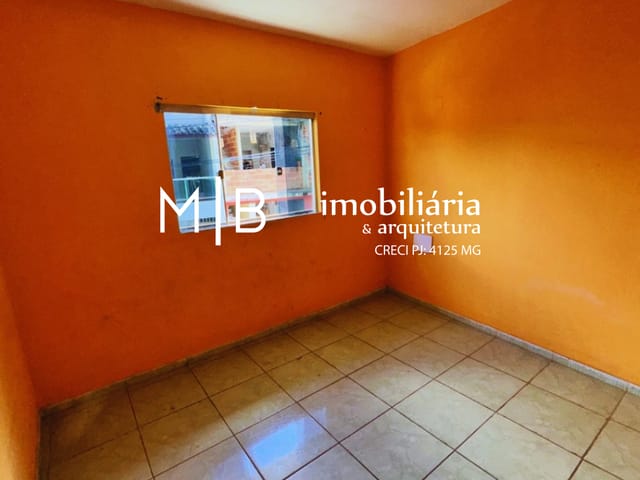 Casa 2 quartos e 1 banheiro, à venda, no bairro CENTRO em SANTANA DO CAMPESTRE