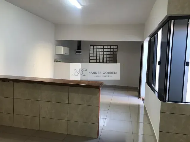 Casa 2 quartos e 1 banheiro, à venda, no bairro Cinquentenário em Ibiporã