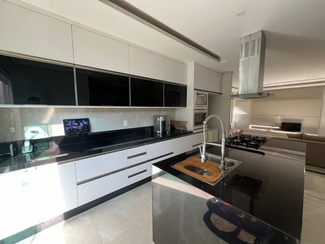 Foto do Casa - Casa com 3 dormitórios à venda, 411 m² por R$ 1.800.000 - Jardim Esperança - Alexânia/Goiás | Portfolio Imóveis