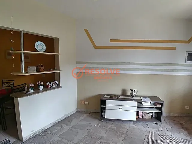 Casa com 336m² 2 quartos e 3 banheiros, à venda, no bairro Centro em Guararema