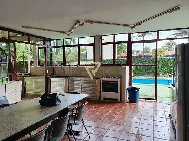 Casa com 1638m² 2 quartos e 4 banheiros, à venda, no bairro Jardim Salgado Filho em Ribeirão Preto