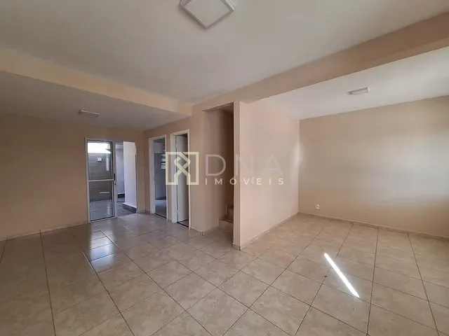 Casa 3 quartos e 3 banheiros, à venda ou para alugar, no bairro Urbanova VI em São José dos Campos
