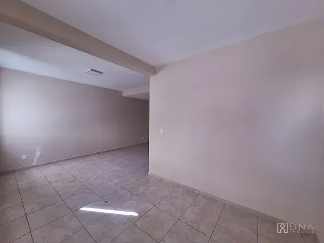 Casa 3 quartos e 3 banheiros, à venda, no bairro Urbanova VI em São José dos Campos