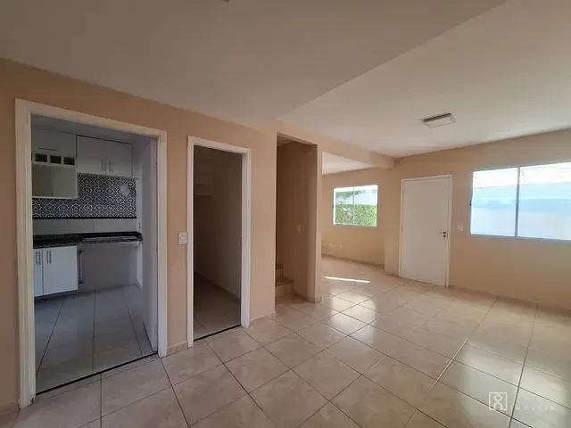 Casa 3 quartos e 3 banheiros, à venda, no bairro Urbanova VI em São José dos Campos