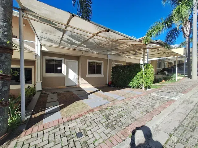 Casa 3 quartos e 3 banheiros, à venda, no bairro Urbanova VI em São José dos Campos