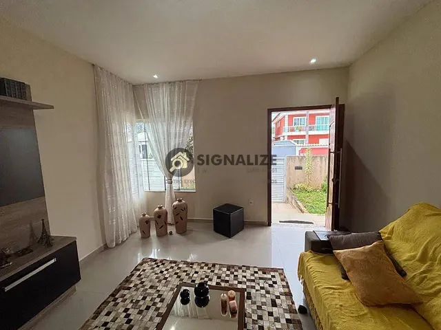 Casa com 300m² 2 quartos e 2 banheiros, à venda, no bairro Peró em Cabo Frio