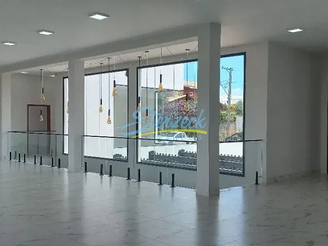 Casa com 1200m² 4 quartos e 6 banheiros, à venda, no bairro Residencial Delle Stelle em Louveira