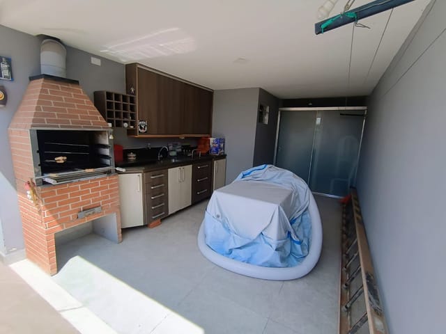 Casa 3 quartos e 2 banheiros, para alugar, no bairro Jardim Santo Elias em São Paulo
