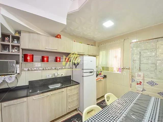 Casa 2 quartos e 2 banheiros, à venda, no bairro Iguaçu em Fazenda Rio Grande