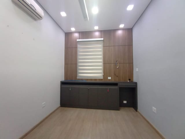 Casa com 440m², para alugar, no bairro Centro em São João da Boa Vista