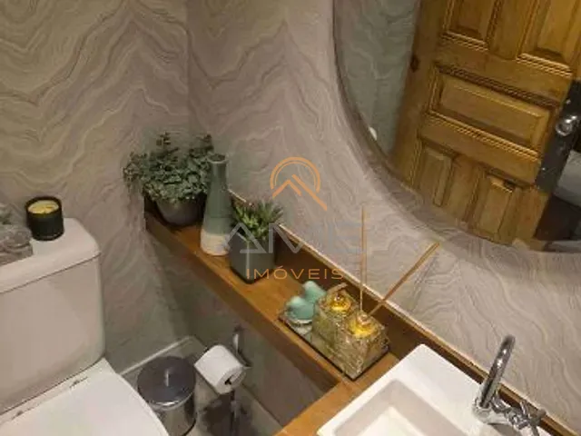Casa com 300m² 3 quartos e 4 banheiros, à venda, no bairro Areal em Pelotas
