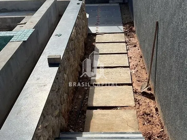 Casa com 1000m² 4 quartos e 6 banheiros, à venda, no bairro Sorocaba em Sorocaba