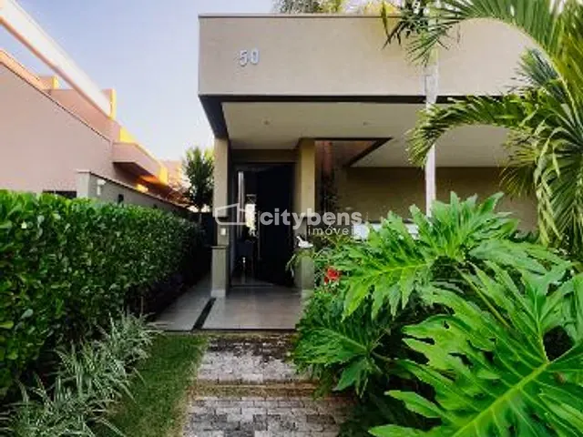 Casa 3 quartos e 5 banheiros, à venda, no bairro Loteamento Alphaville Araçatuba em Araçatuba