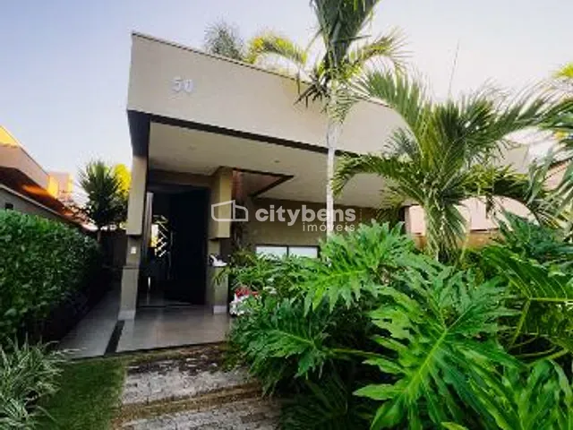 Casa 3 quartos e 5 banheiros, à venda, no bairro Loteamento Alphaville Araçatuba em Araçatuba