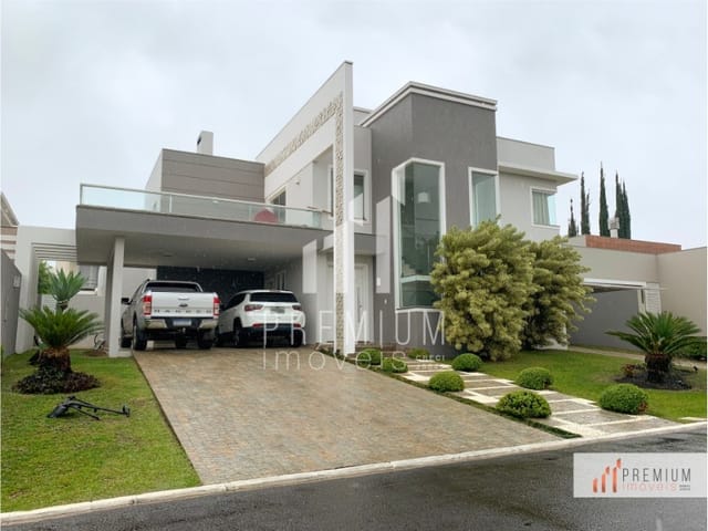 Casa com 315m² 4 quartos e 4 banheiros, à venda, no bairro CHAPADA em PONTA GROSSA