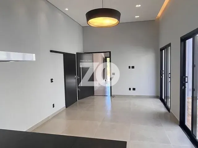 Casa com 205m² 3 quartos e 3 banheiros, à venda, no bairro Jardim Colonial em Bauru