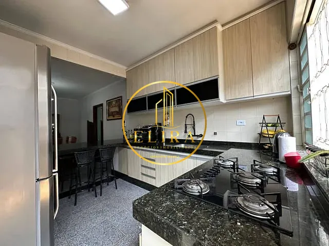 Casa com 250m² 3 quartos e 3 banheiros, à venda, no bairro Jardim Alfa em Santa Bárbara D'Oeste