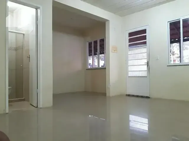 Casa com 82m² 2 quartos e 2 banheiros, à venda ou para alugar, no bairro Campo Alegre em Nova Iguaçu